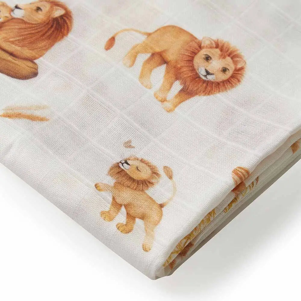 The Little Lion Newborn Gift Box