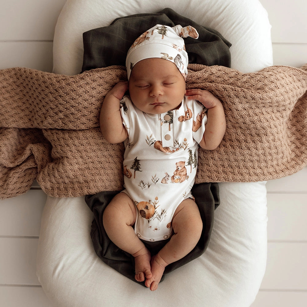 Bear Hugs Newborn Gift Box